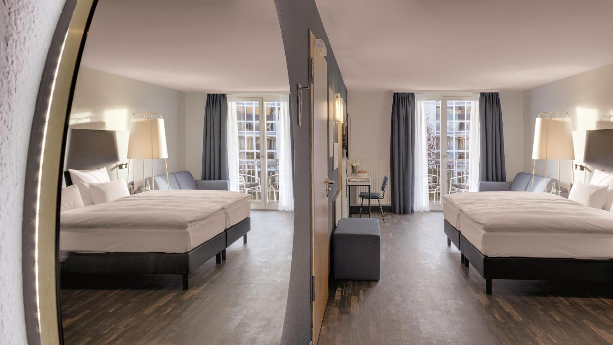 Hotel The Yard Bad Honnef Bagian luar foto
